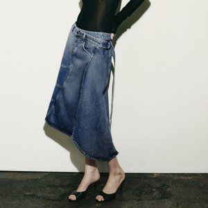 NWT ZARA ZW ASYMMETRIC DENIM SKIRT